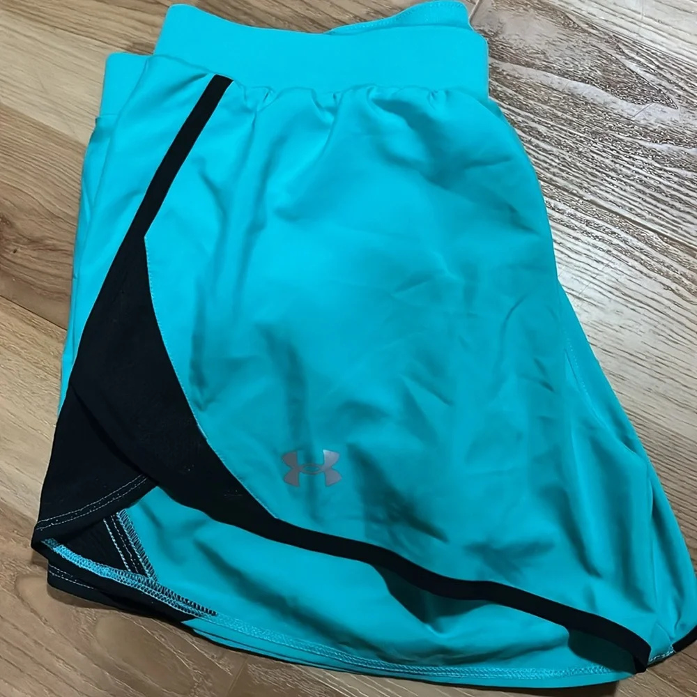 NWT Under Armour Blue and Black Athletic Shorts - Picture 6 of 9